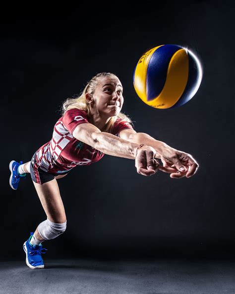 volleyball picture poses|10,633 Volleyball Picture Poses Stock Photos & High。